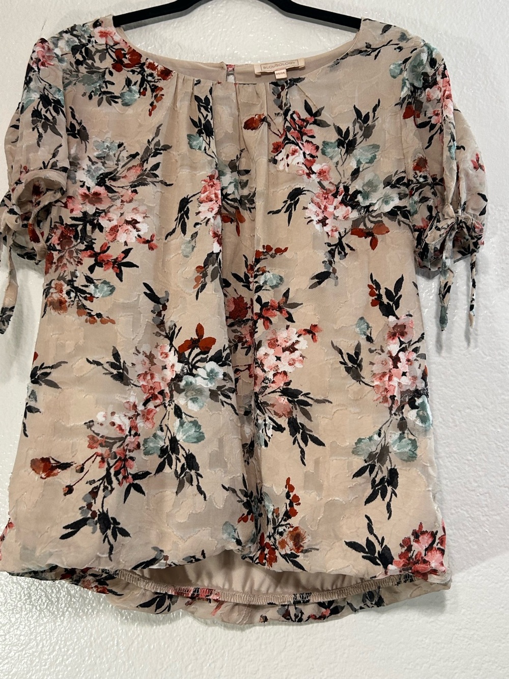 Blousology Beige Floral Chiffon Tie-Sleeve Sheer Short Sleeve Blouse M